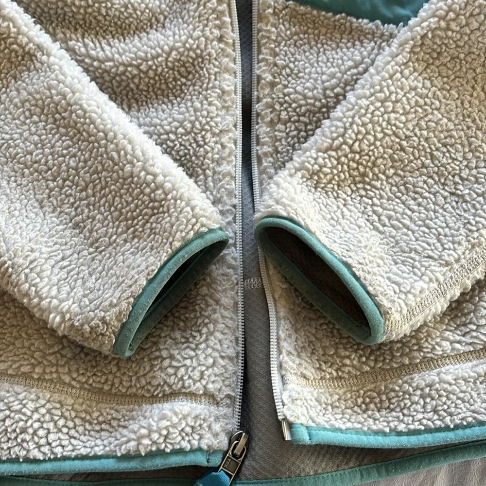 Patagonia sherpa fleece jacket - Picture 4 of 7